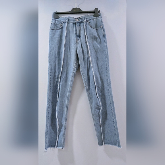 Rokh Light Blue Jeans With Frayed Detailing - Picture 2 of 7